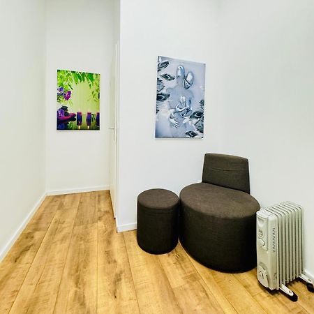 Cozy 9Br Shared Apartment, Only 12Min Walk To Augarten 维也纳 外观 照片